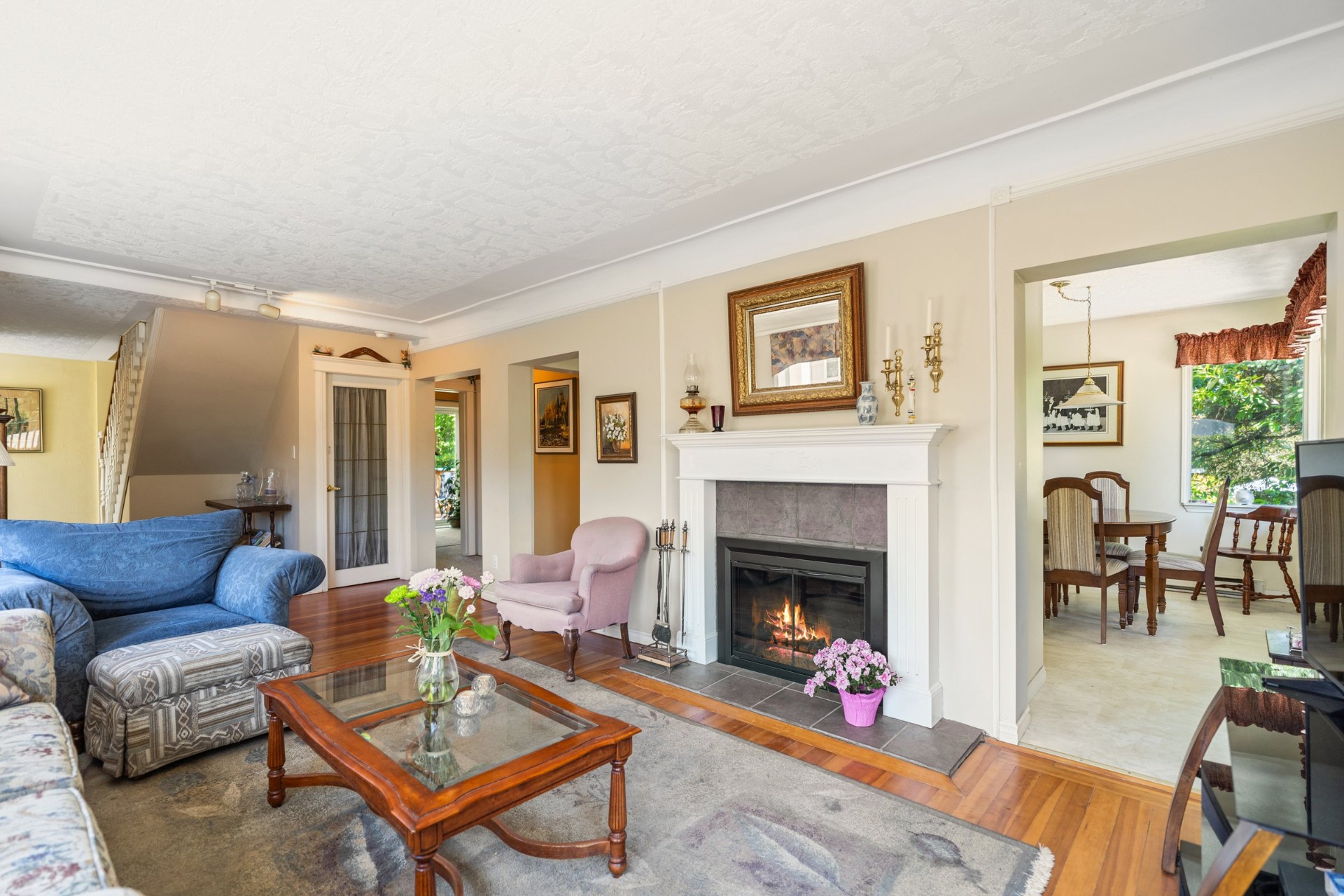 Living room with fireplace